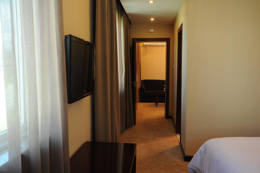 Wanrun International Resort Hotel In Tibet Xigaze Szoba fotó